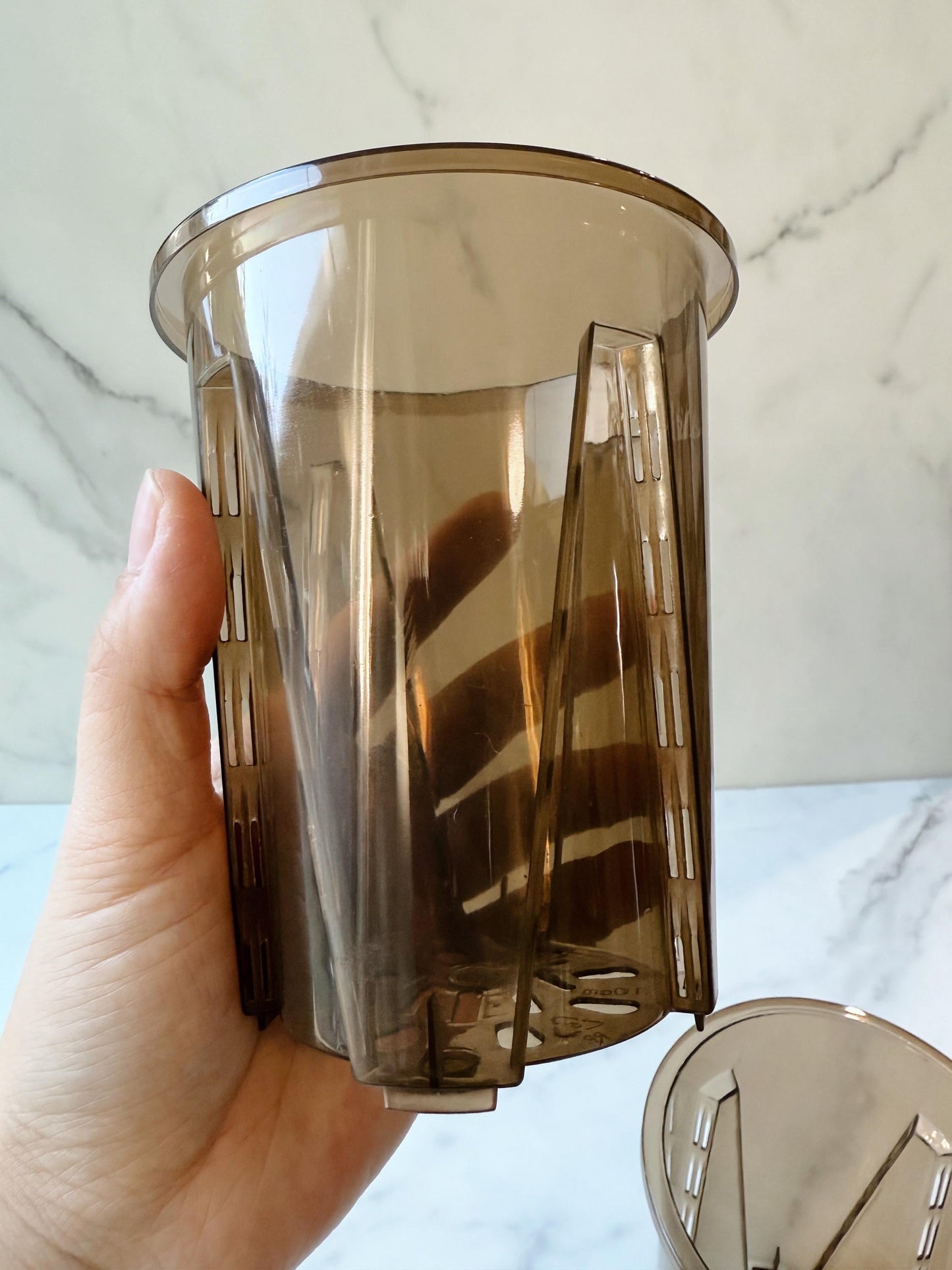 4 Inch Thick Plastic Planters, Pack of 5